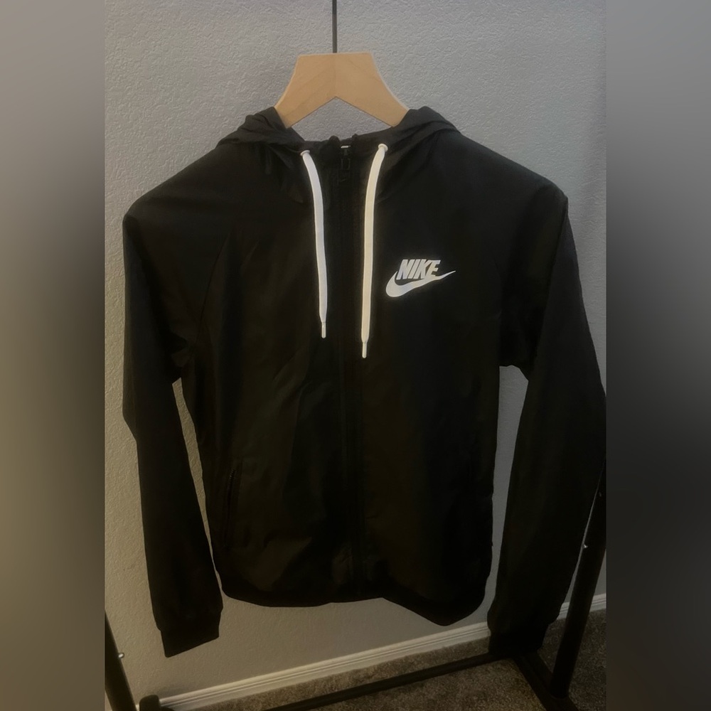 Nike Black zip up Windbreaker Jacket